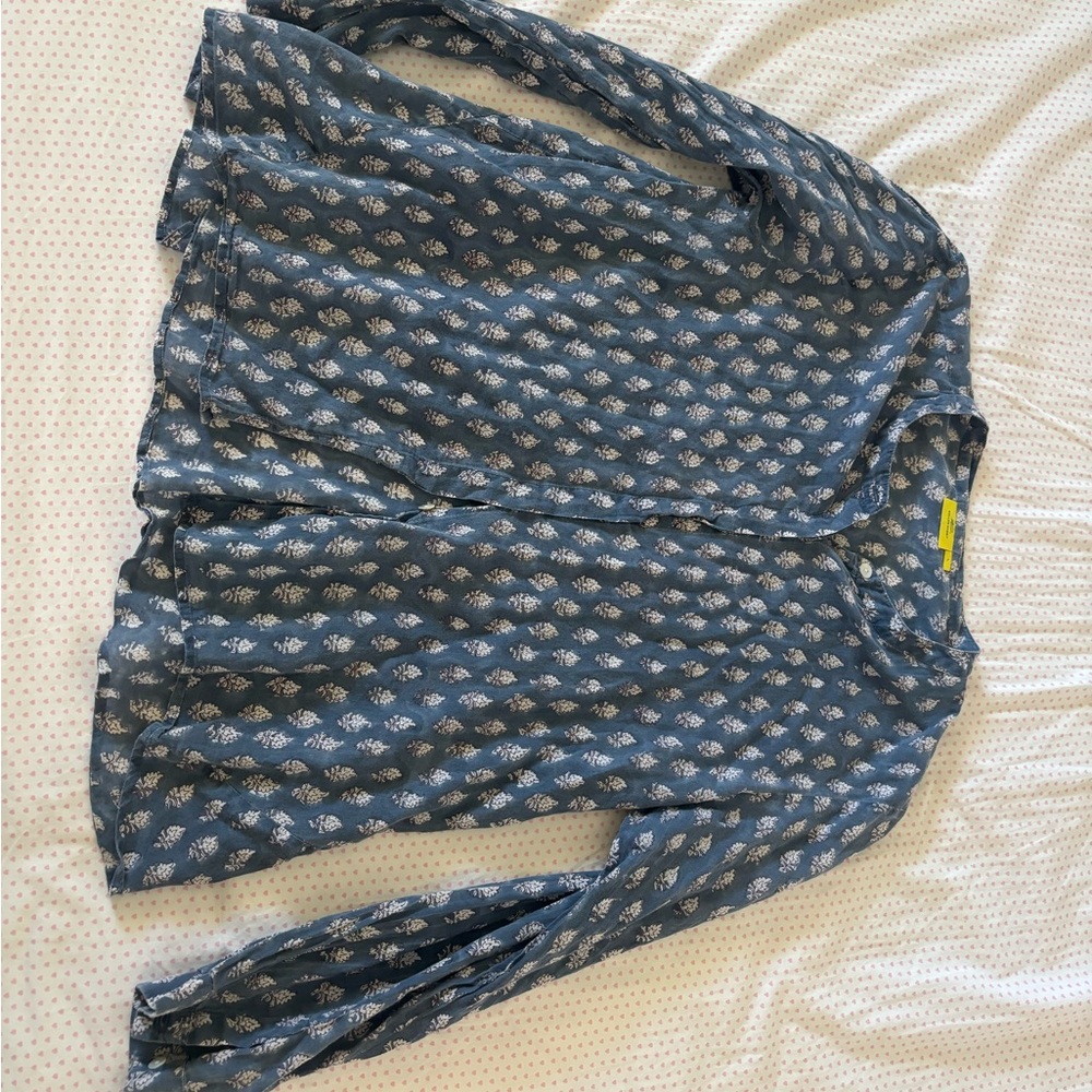 Roller Rabbit Blue Floral-Leaf Button Front Top